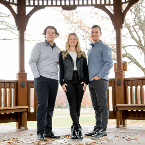 Heritage Park Canton MI family photograph