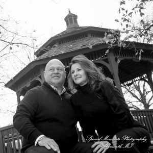 Heritage Park Canton MI family photograph