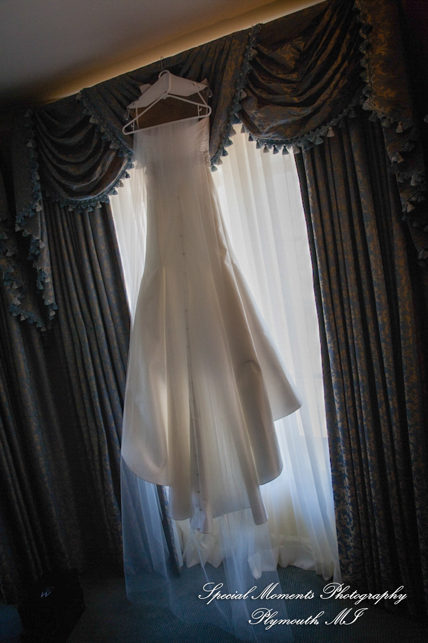 Marsha & Patrick at Townsend Hotel Birmingham MI wedding photograph