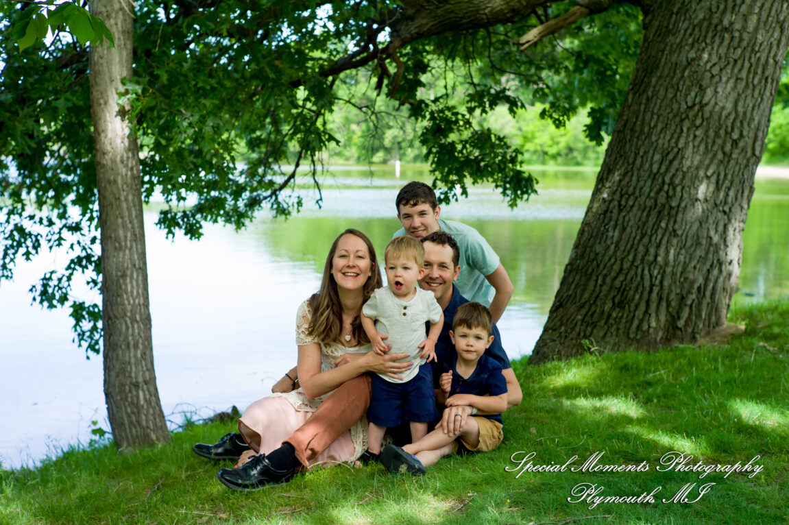 Jennifer & Mark Brighton Recreation Area MI family photograph