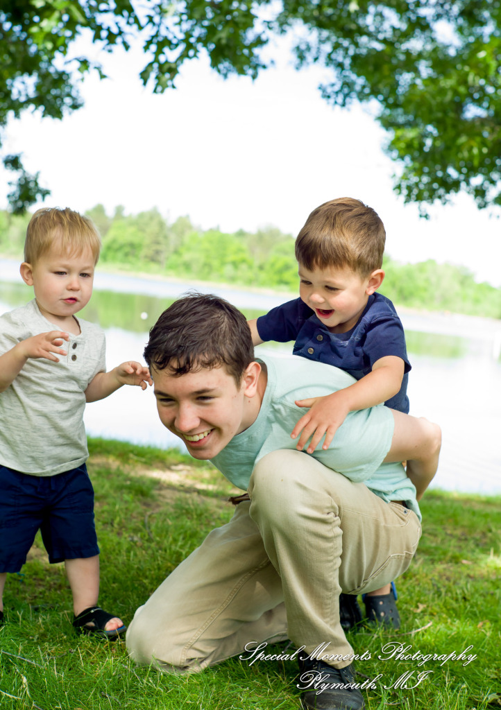 Ganser Family at Brighton Recreation Area Brighton MI family photograph