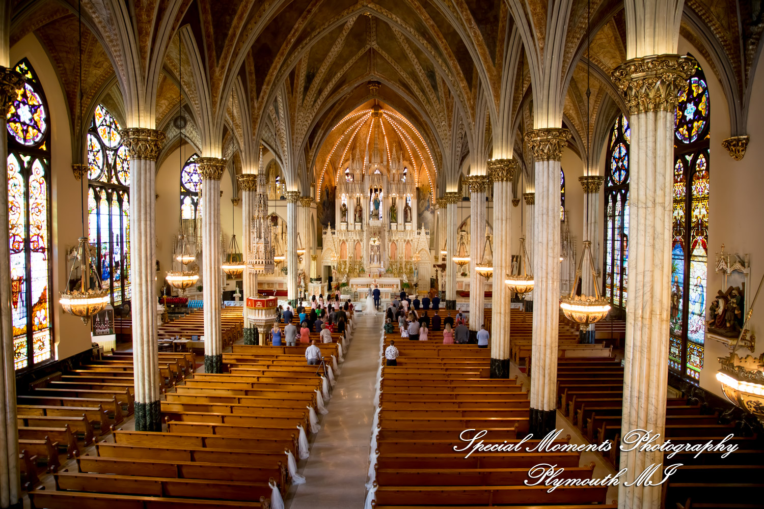 Heidy & Marcin at Sweetest Heart of Mary Church Detroit MI wedding photograph