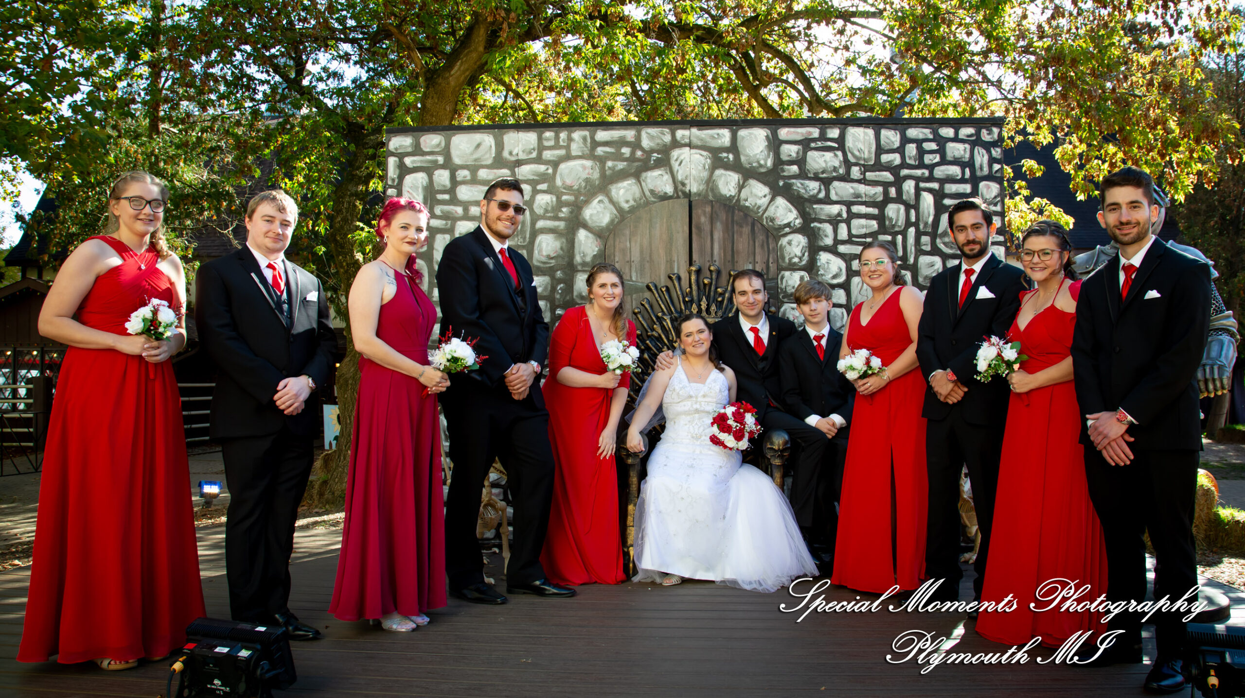 Patricia & Kyle at Canterbury Castle Lake Orion MI wedding photograph