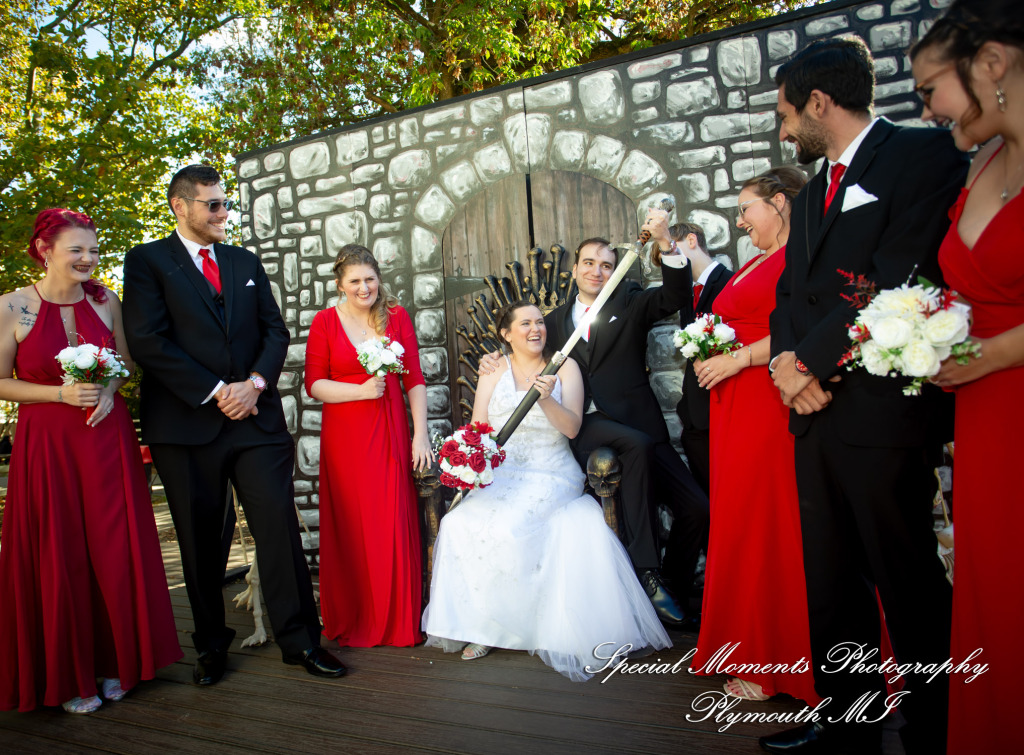 Patricia & Kyle at Canterbury Castle Lake Orion MI wedding photograph