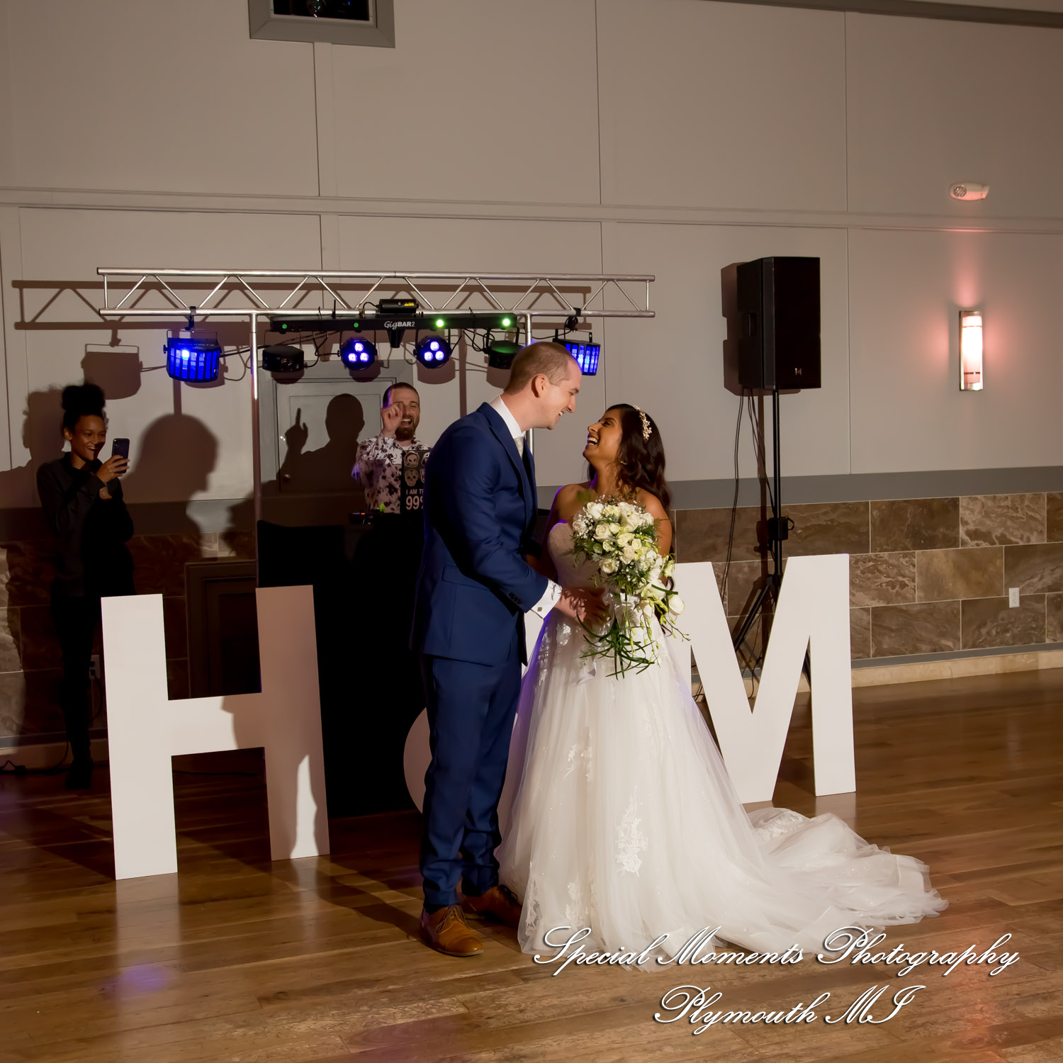 Heidy & Marcin at 2Gather Elegant Event Venue Auburn Hills MI wedding photograph