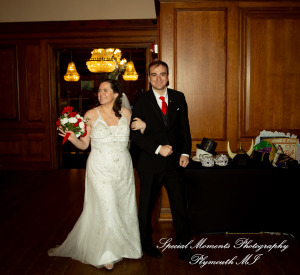 Patricia & Kyle at Canterbury Castle Lake Orion MI wedding photograph