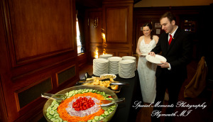 Patricia & Kyle at Canterbury Castle Lake Orion MI wedding photograph