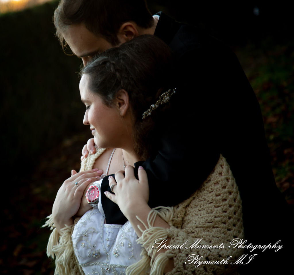 Patricia & Kyle at Canterbury Castle Lake Orion MI wedding photograph