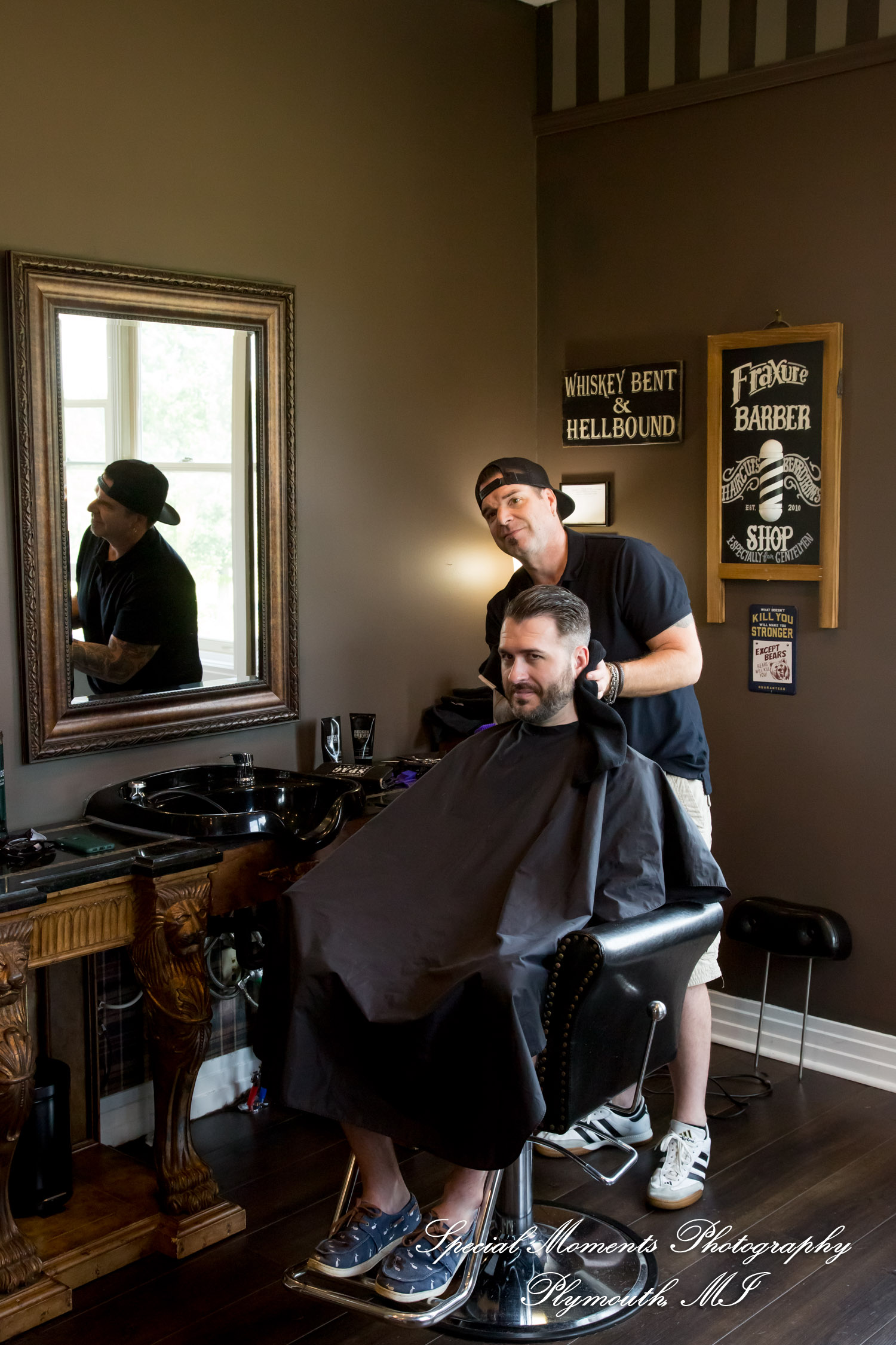 Raechelle & Dalton at Polo Fields Golf & County Club - Ann Arbor MI wedding photograph