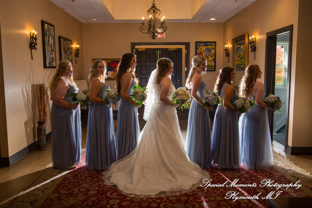 Raechelle & Dalton at Polo Fields Golf & County Club - Ann Arbor MI wedding photograph