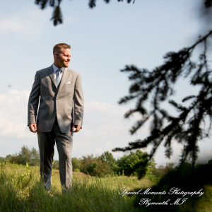 Raechelle & Dalton at Polo Fields Golf & County Club - Ann Arbor MI wedding photograph