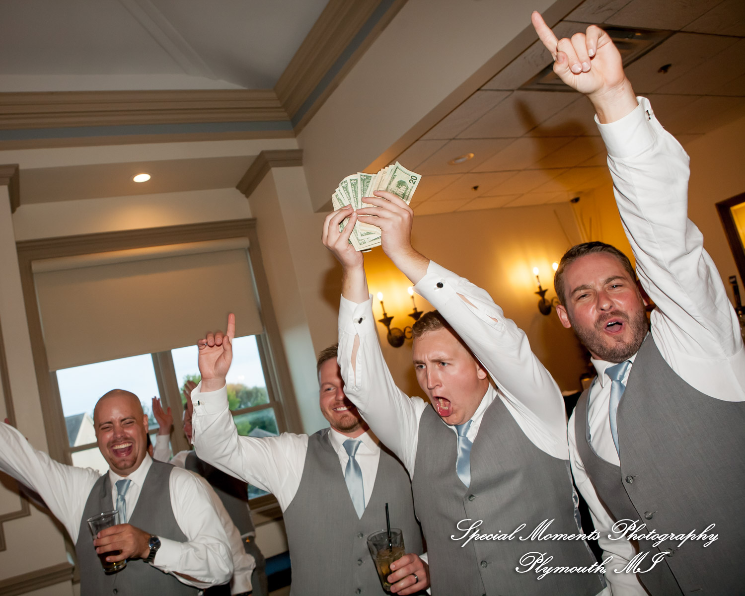 Raechelle & Dalton at Polo Fields Golf & County Club - Ann Arbor MI wedding photograph