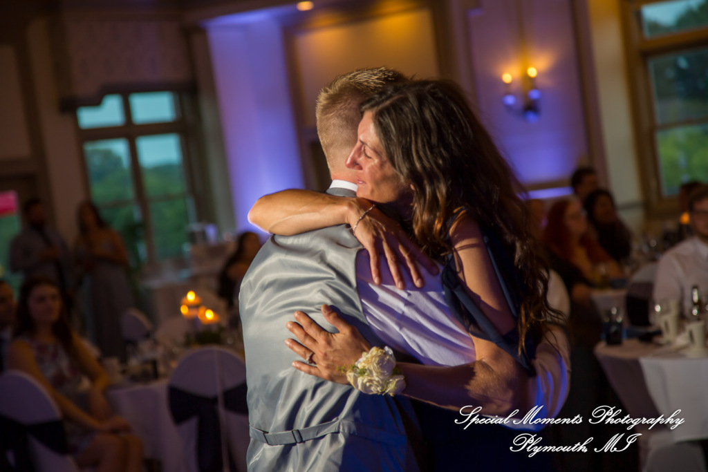 Raechelle & Dalton at Polo Fields Golf & County Club - Ann Arbor MI wedding photograph
