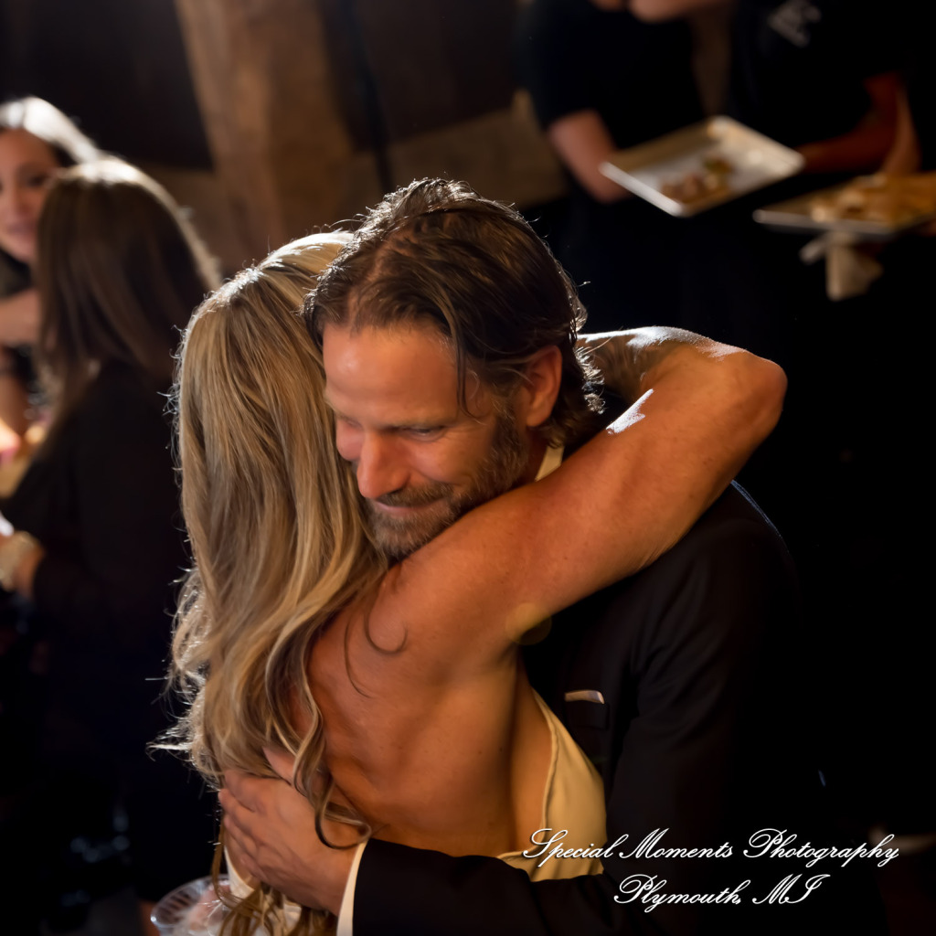 Laura & Mark at M1 Concourse Pontiac MI wedding photograph