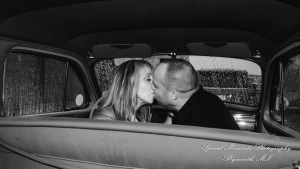 Laura & Mark at M1 Concourse Pontiac MI wedding photograph