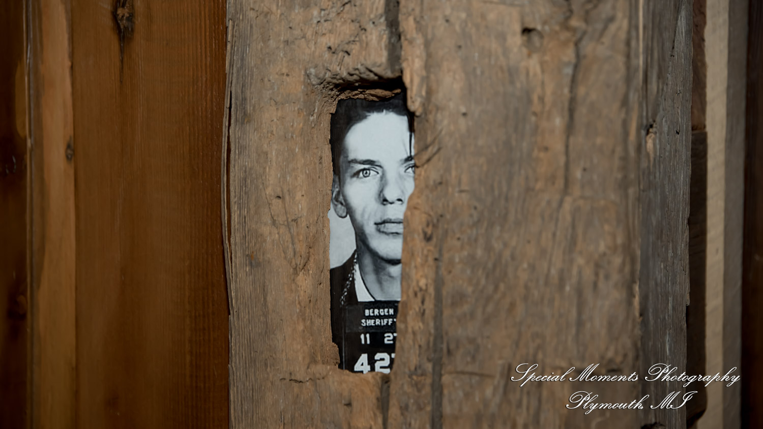 Laura & Mark at M1 Concourse Pontiac MI wedding photograph