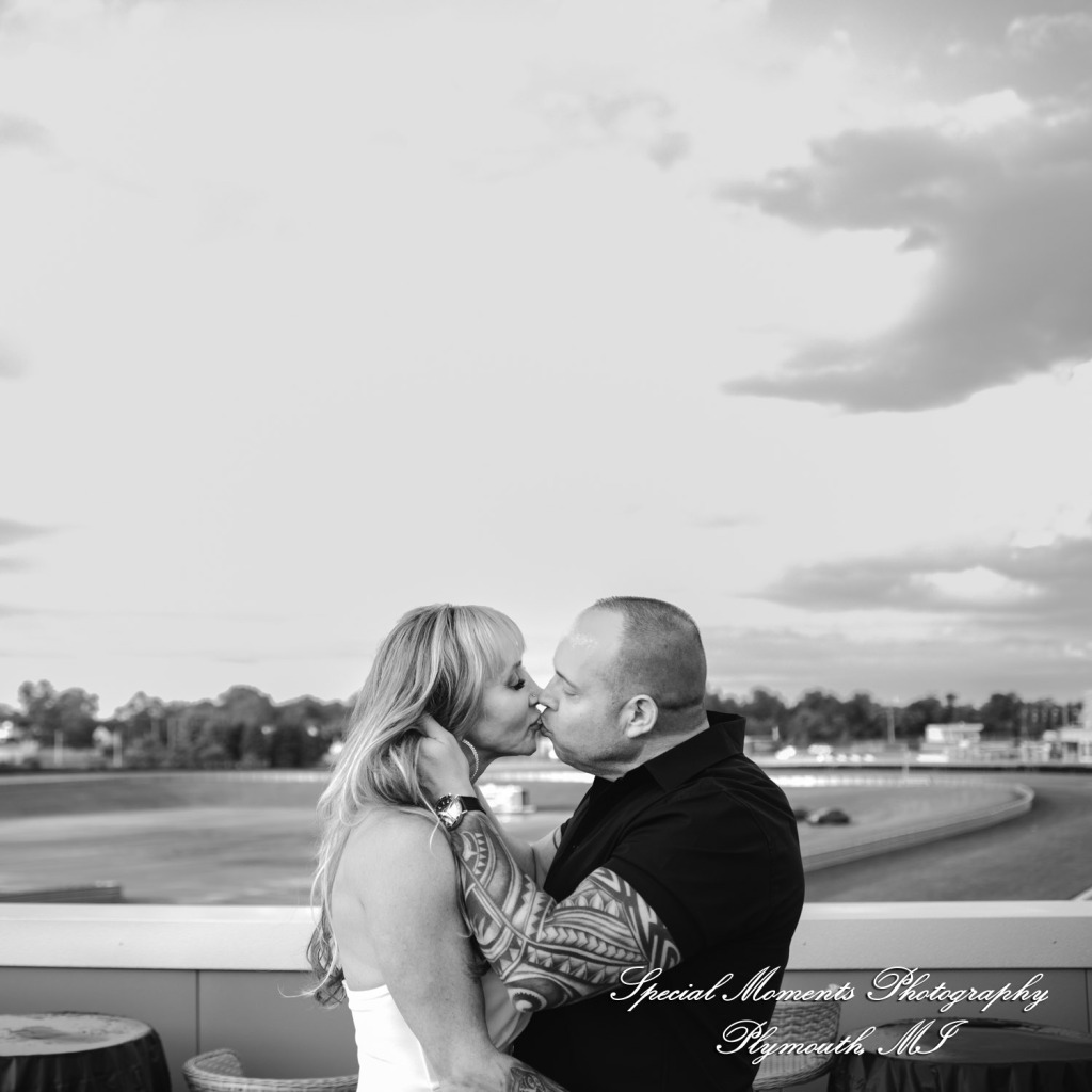 Laura & Mark at M1 Concourse Pontiac MI wedding photograph
