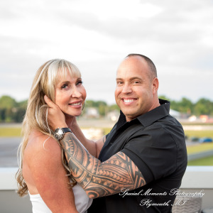 Laura & Mark at M1 Concourse Pontiac MI wedding photograph