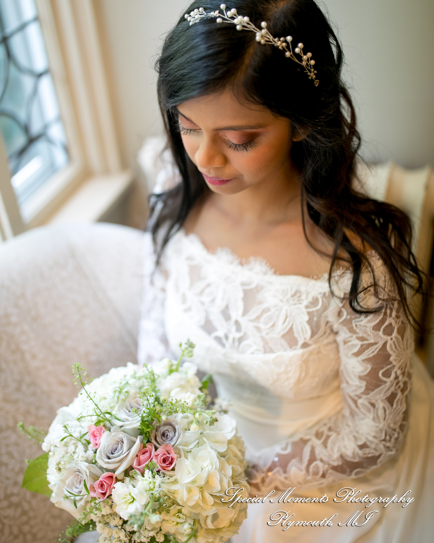 Taniya & Eddie at Ann Arbor City Club Ann Arbor MI wedding photography