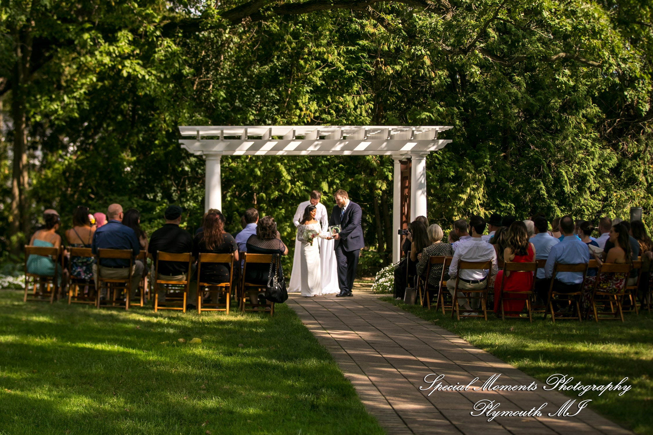 Taniya & Eddie at Ann Arbor City Club Ann Arbor MI wedding photography