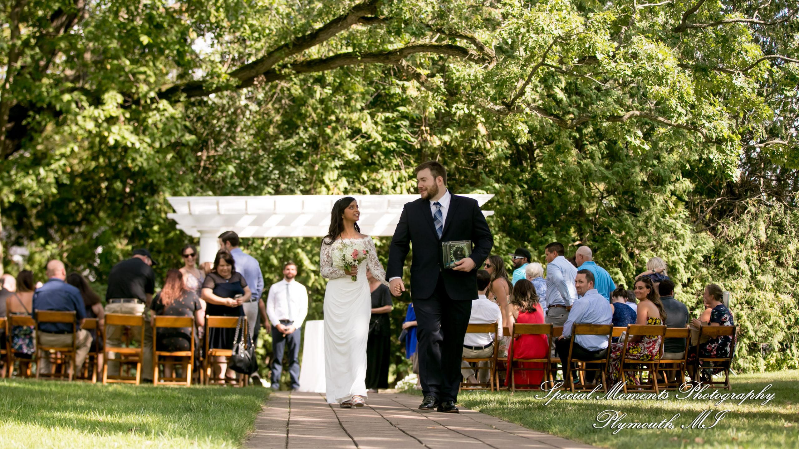 Taniya & Eddie at Ann Arbor City Club Ann Arbor MI wedding photography