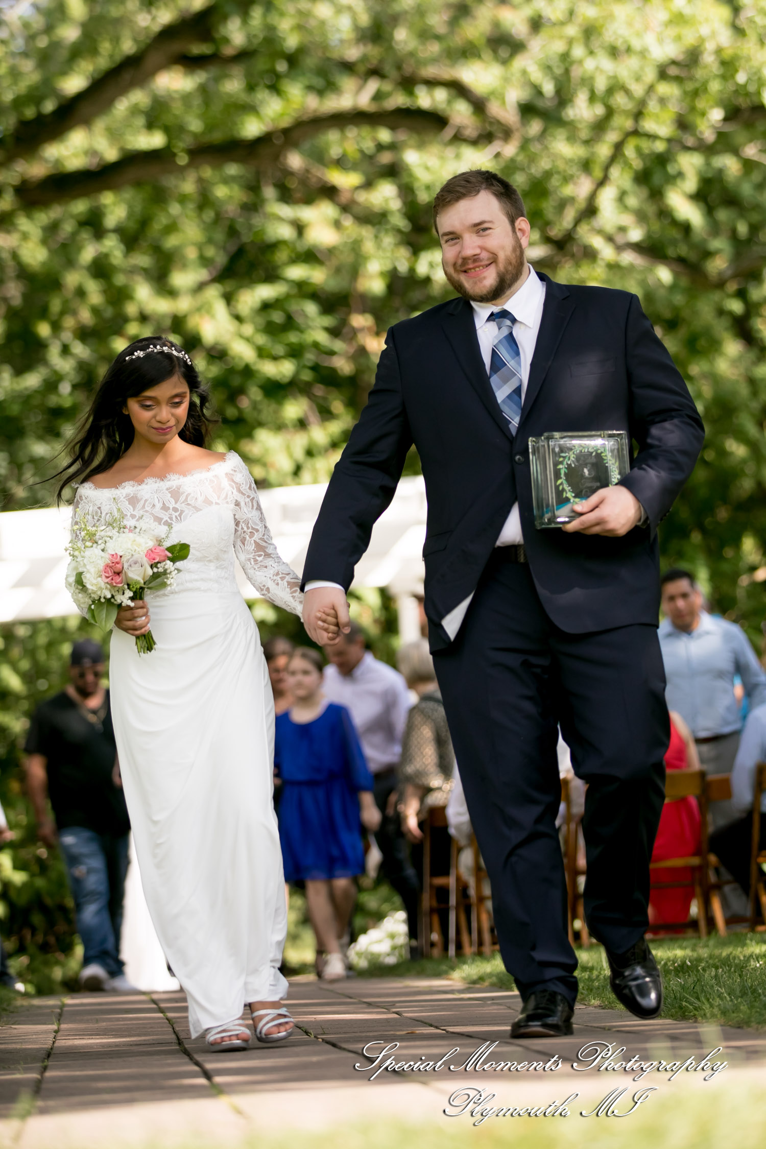 Taniya & Eddie at Ann Arbor City Club Ann Arbor MI wedding photography