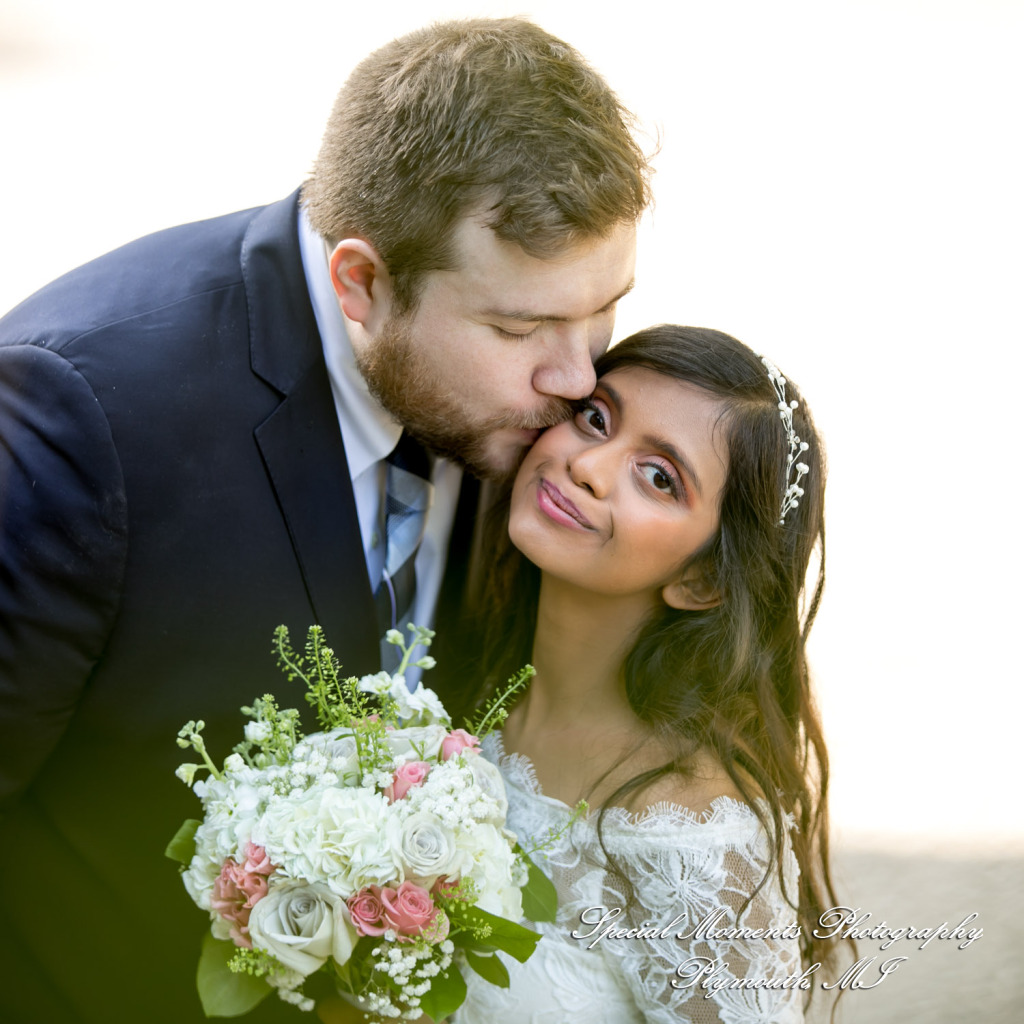 Taniya & Eddie at Ann Arbor City Club Ann Arbor MI wedding photography