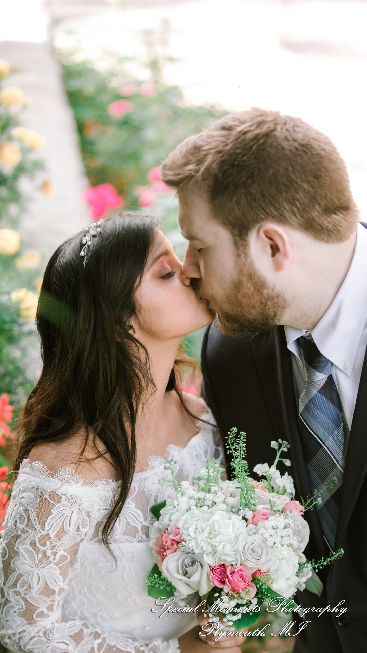 Taniya & Eddie at Ann Arbor City Club Ann Arbor MI wedding photography