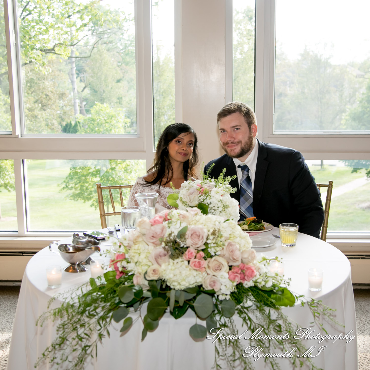 Taniya & Eddie at Ann Arbor City Club Ann Arbor MI wedding photography