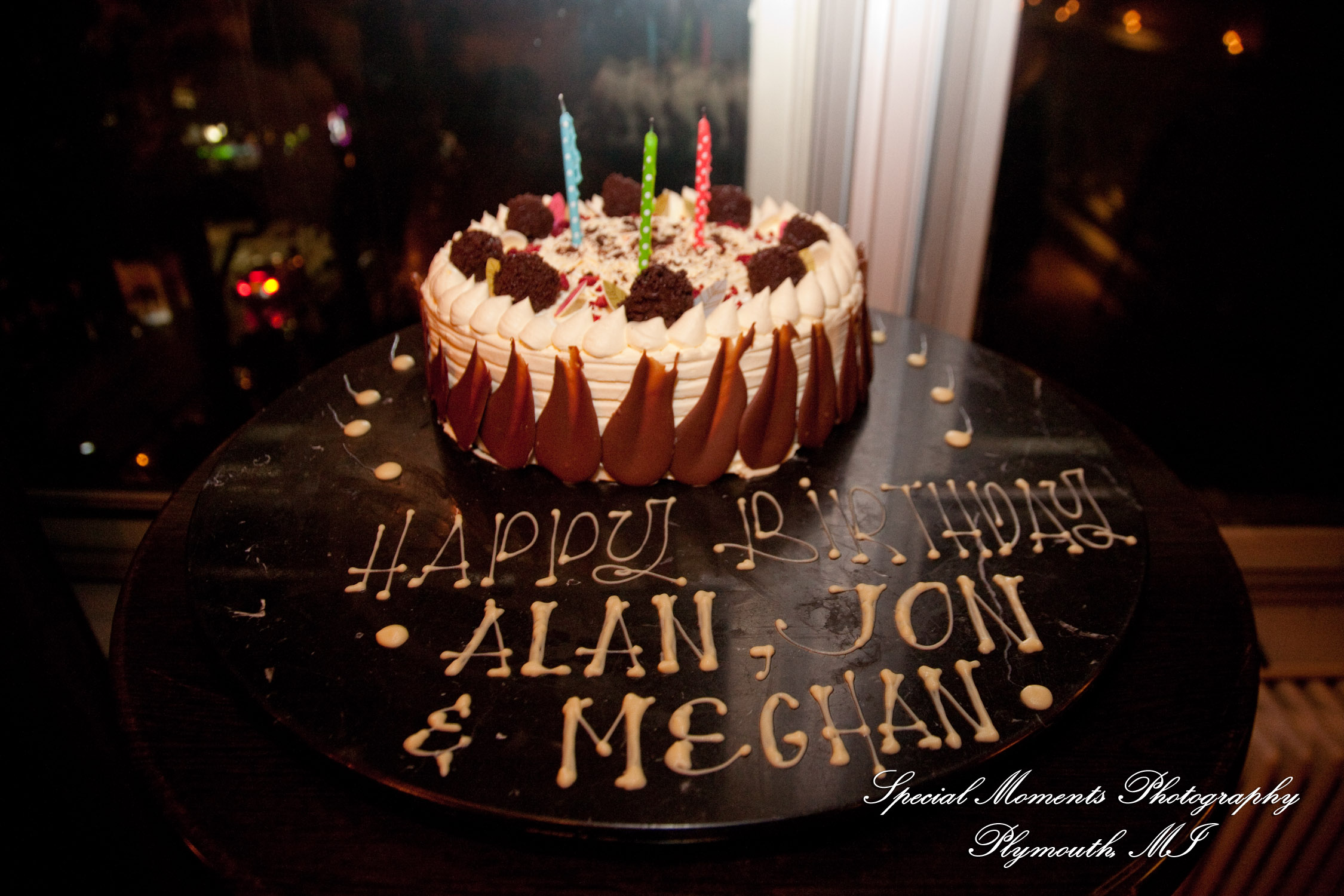 Ashley & Randall Century Club London England wedding photograph