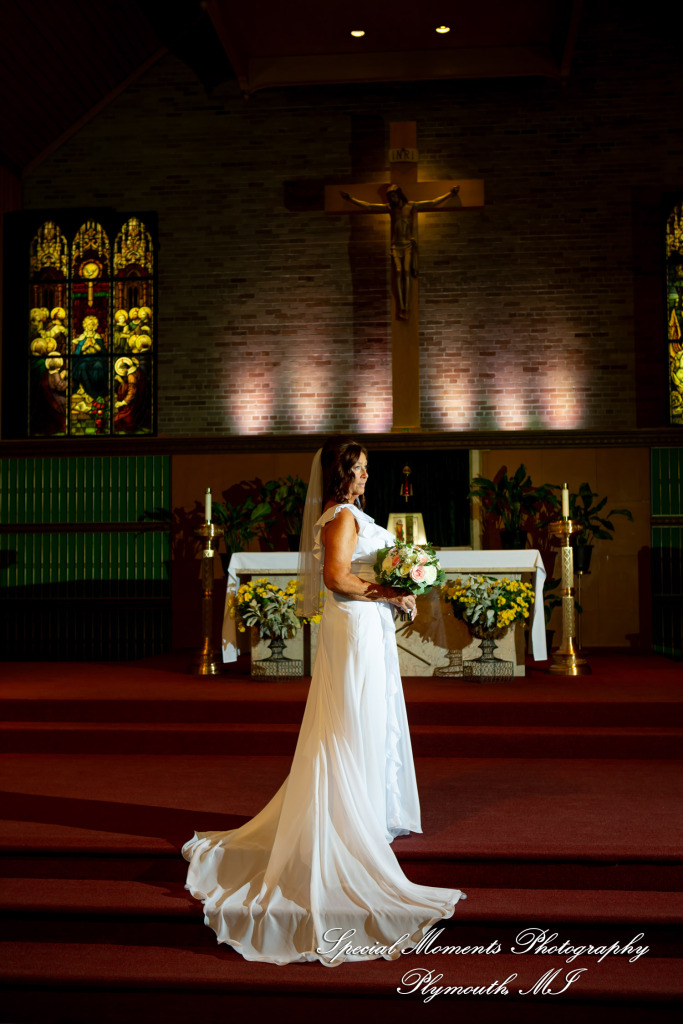 Annette & Mark at St. Valentine Redford MI wedding photograph