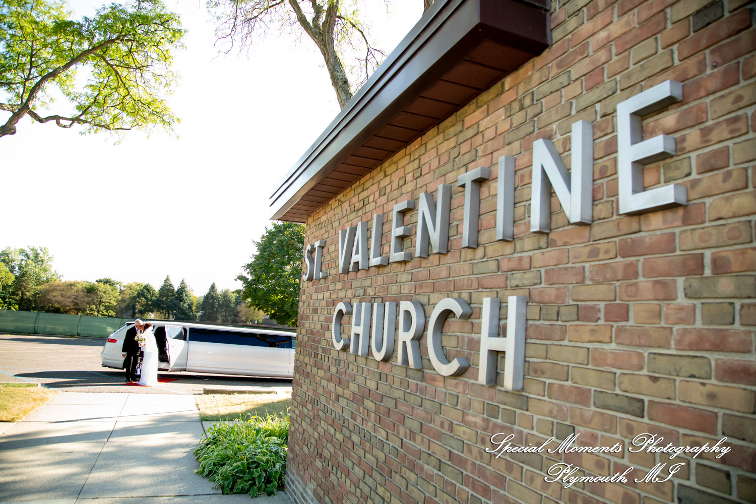 Annette & Mark at St. Valentine Redford MI wedding photograph