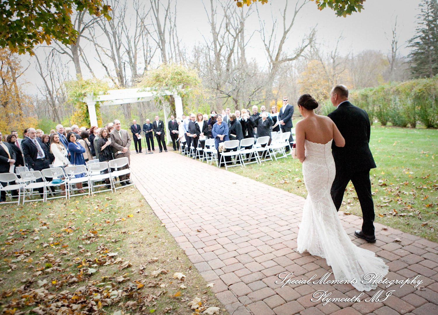 Darbi & Joseph at Wellers East Garden Saline MI wedding photograph