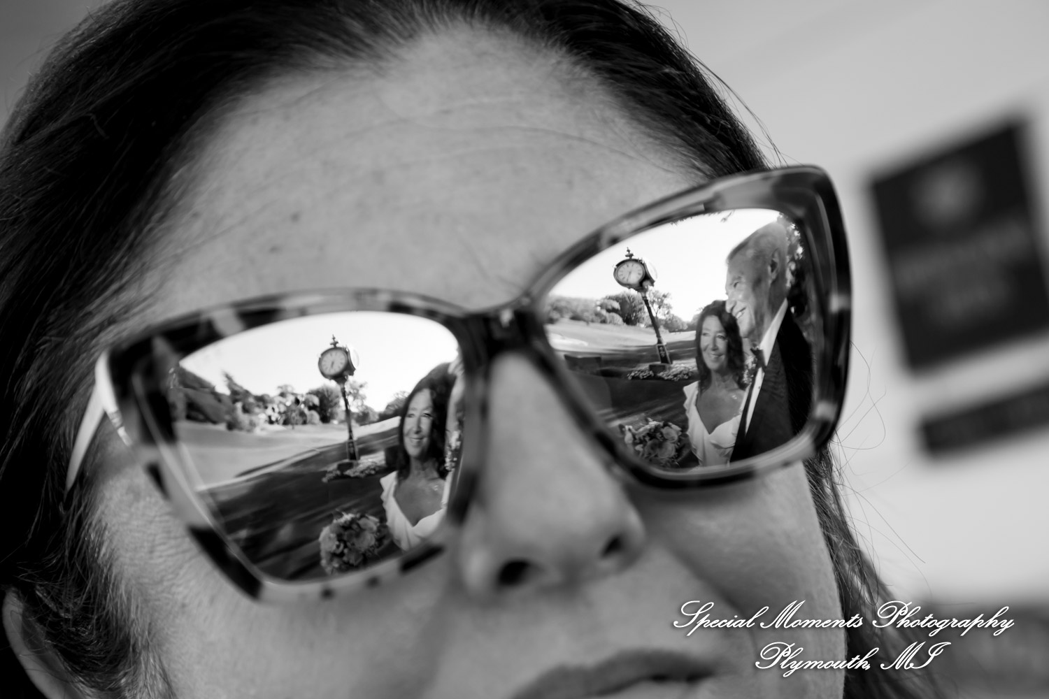 Annette & Mark at Western Golf & Country Club Redford MI wedding photograph