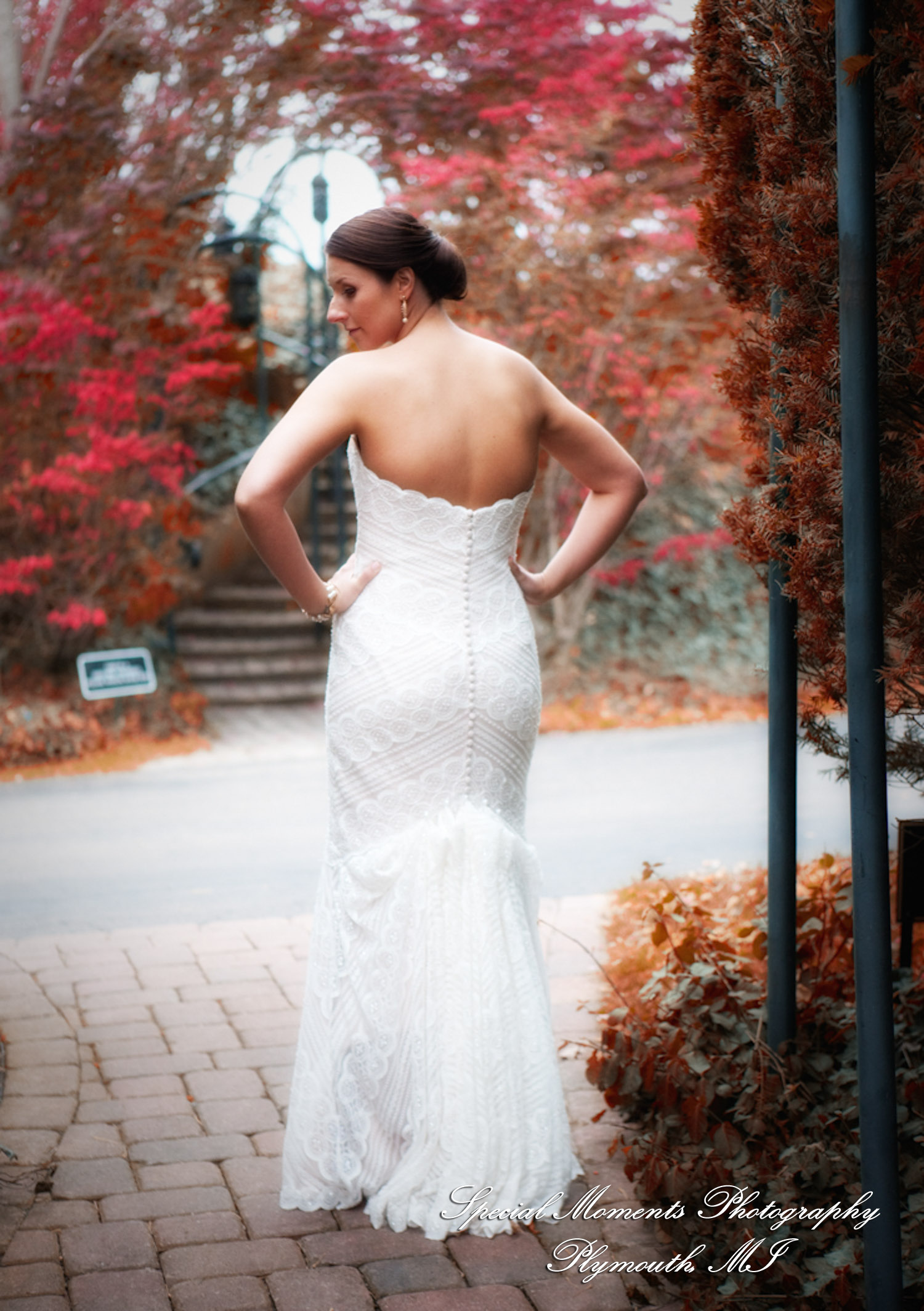 Darbi & Joseph at Wellers East Garden Saline MI wedding photograph