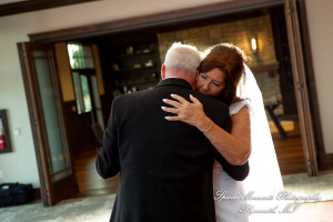 Annette & Mark at Western Golf & Country Club Redford MI wedding photograph