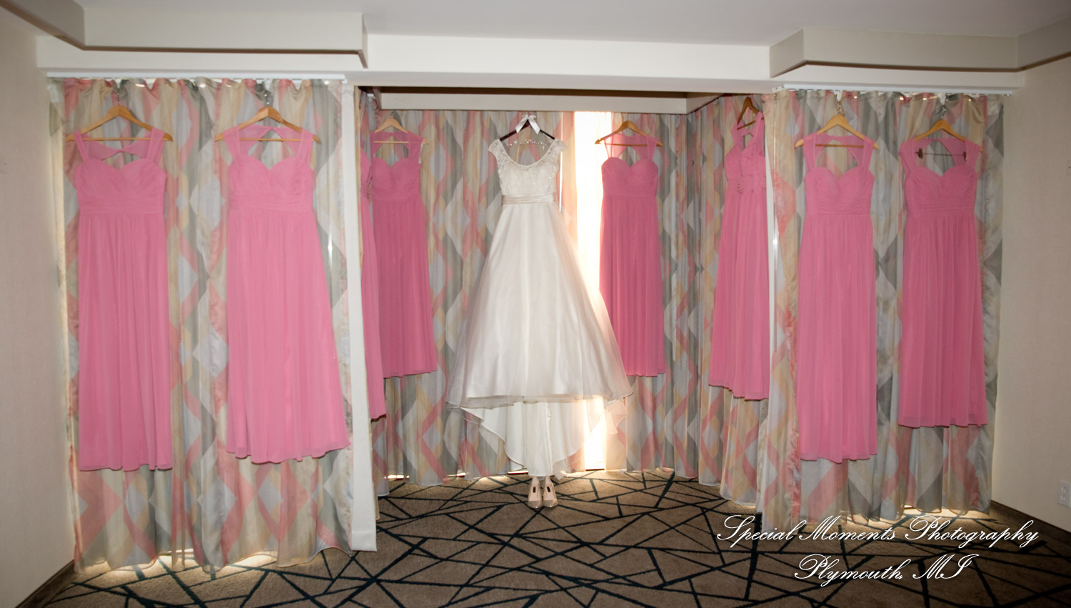 Kristin & Matthew at Embassy Suites by Hilton Livonia MI wedding photograph