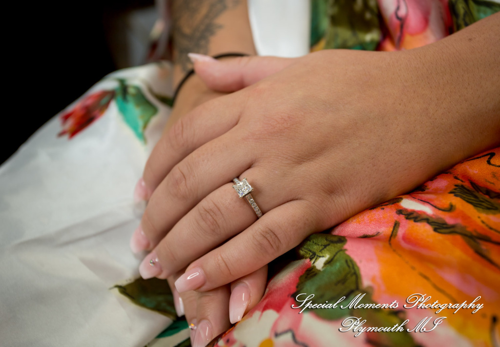 Ariana & Jeffrey Corinthian Chapel Munger MI wedding photography