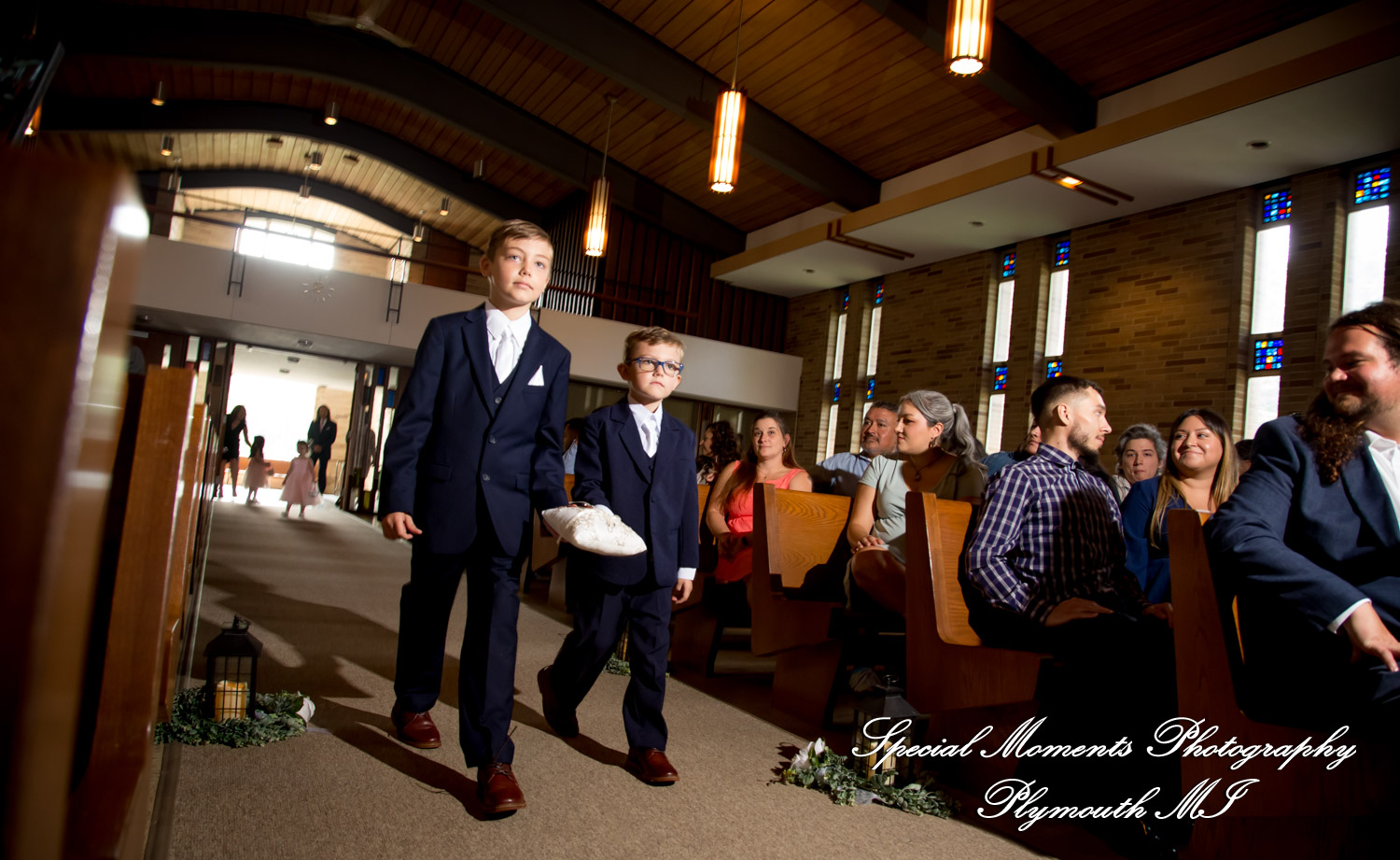Ariana & Jeffrey Corinthian Chapel Munger MI wedding photography