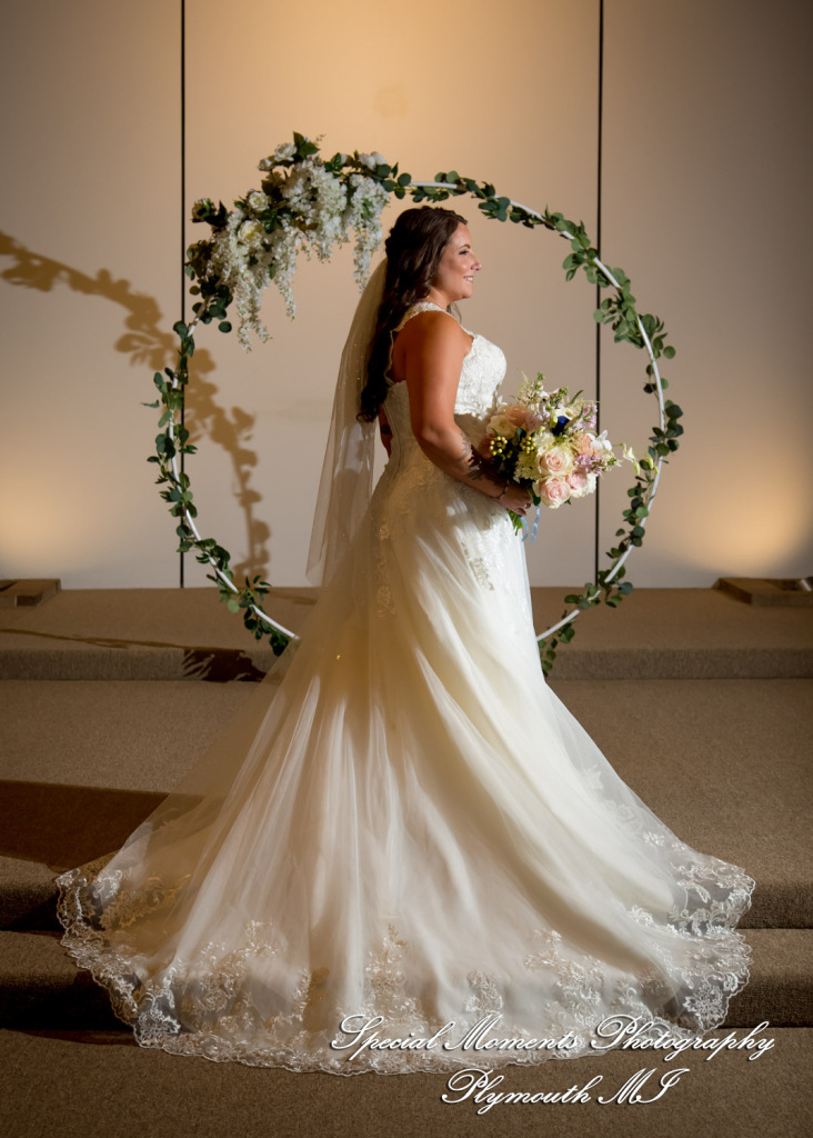 Ariana & Jeffrey Corinthian Chapel Munger MI wedding photography