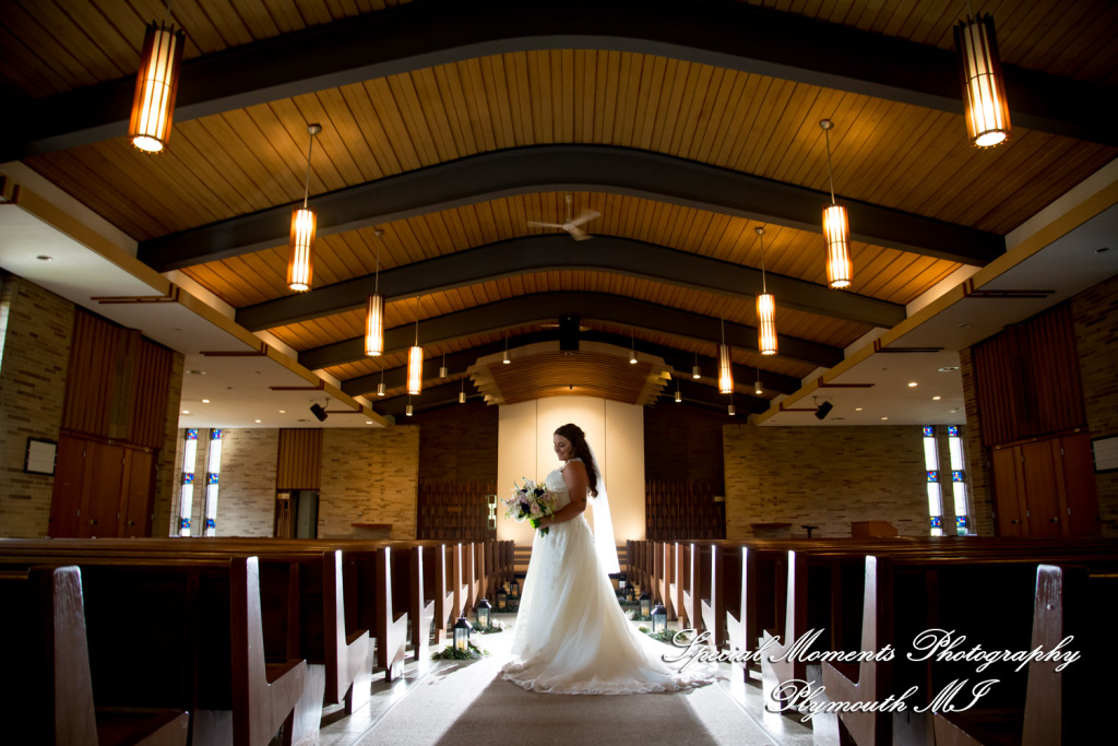 Ariana & Jeffrey Corinthian Chapel Munger MI wedding photography