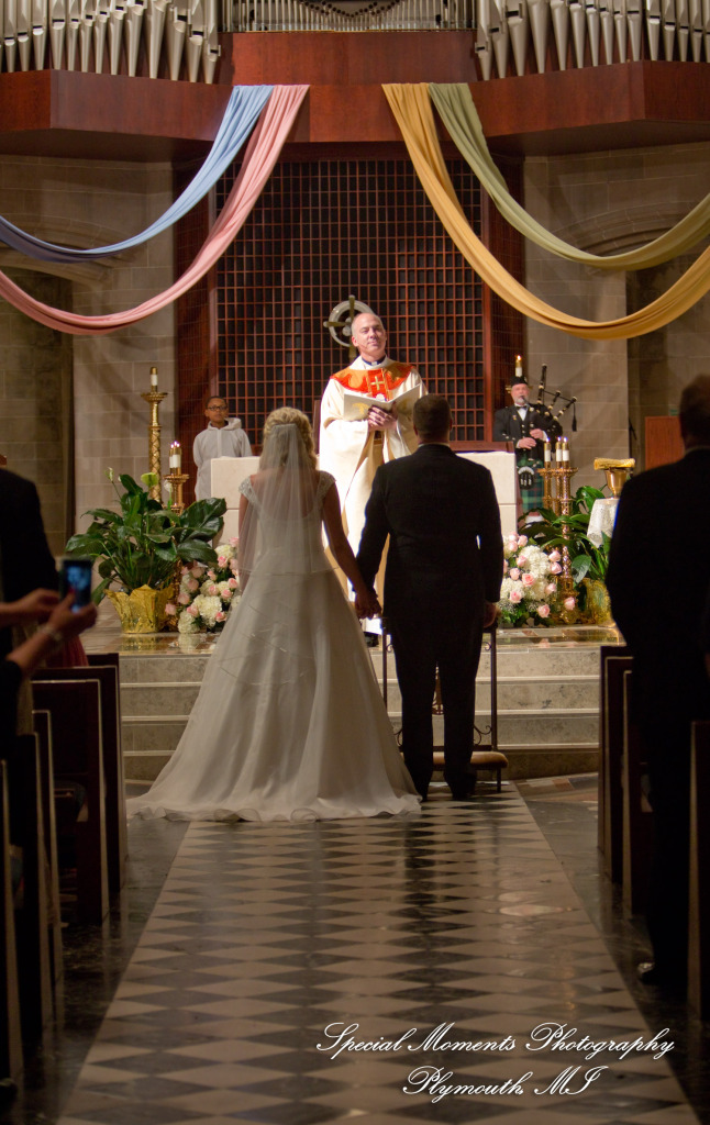 Kristin & Matthew at Blessed Sacrament Cathedral Detroit MI wedding photograph