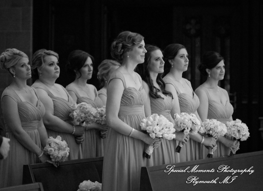 Kristin & Matthew at Blessed Sacrament Cathedral Detroit MI wedding photograph