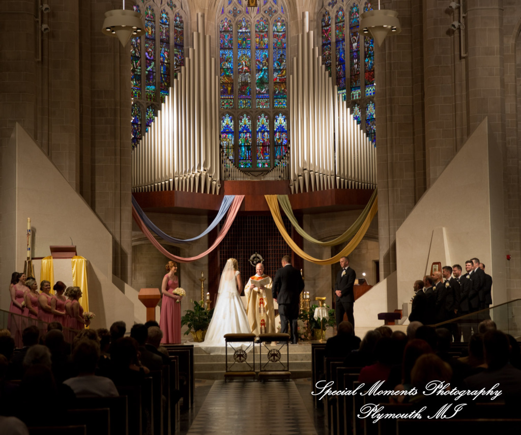 Kristin & Matthew at Blessed Sacrament Cathedral Detroit MI wedding photograph