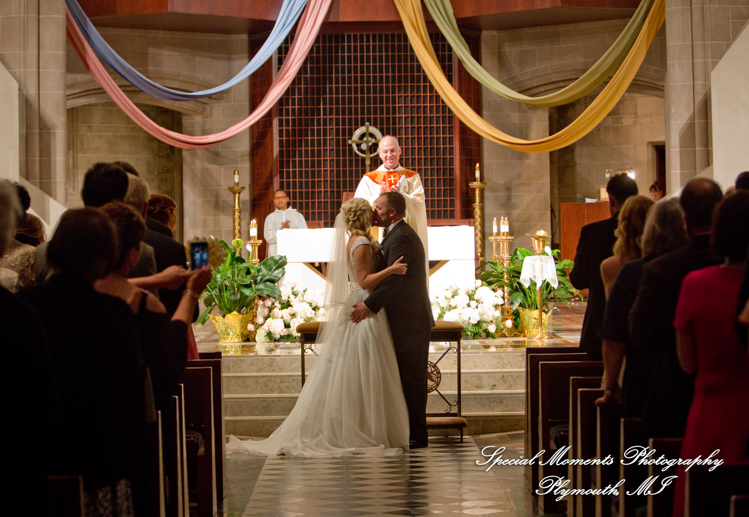 Kristin & Matthew at Blessed Sacrament Cathedral Detroit MI wedding photograph