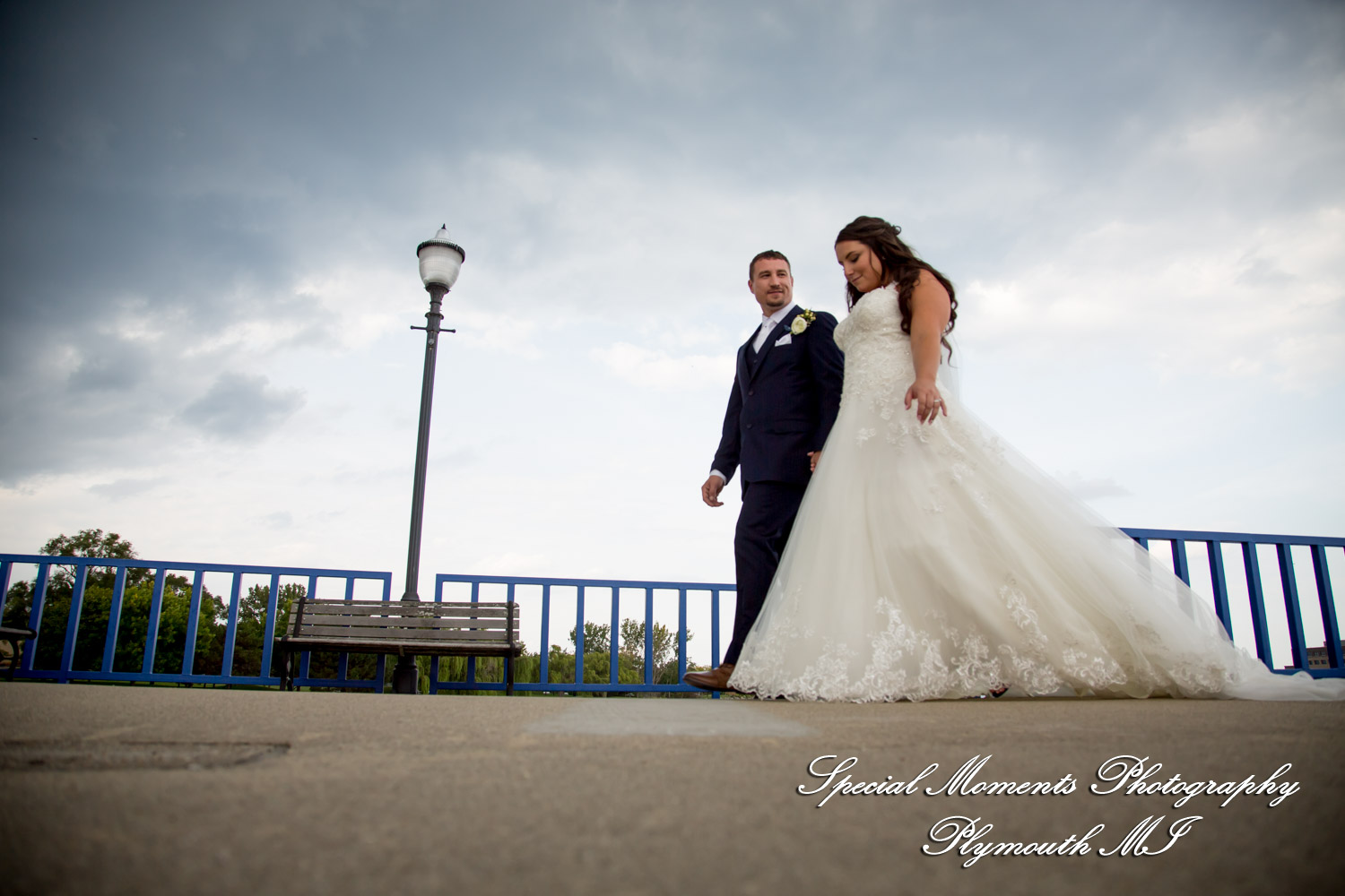 Ariana & Jeffrey DoubleTree Hilton Hotel Bay City MI wedding photography