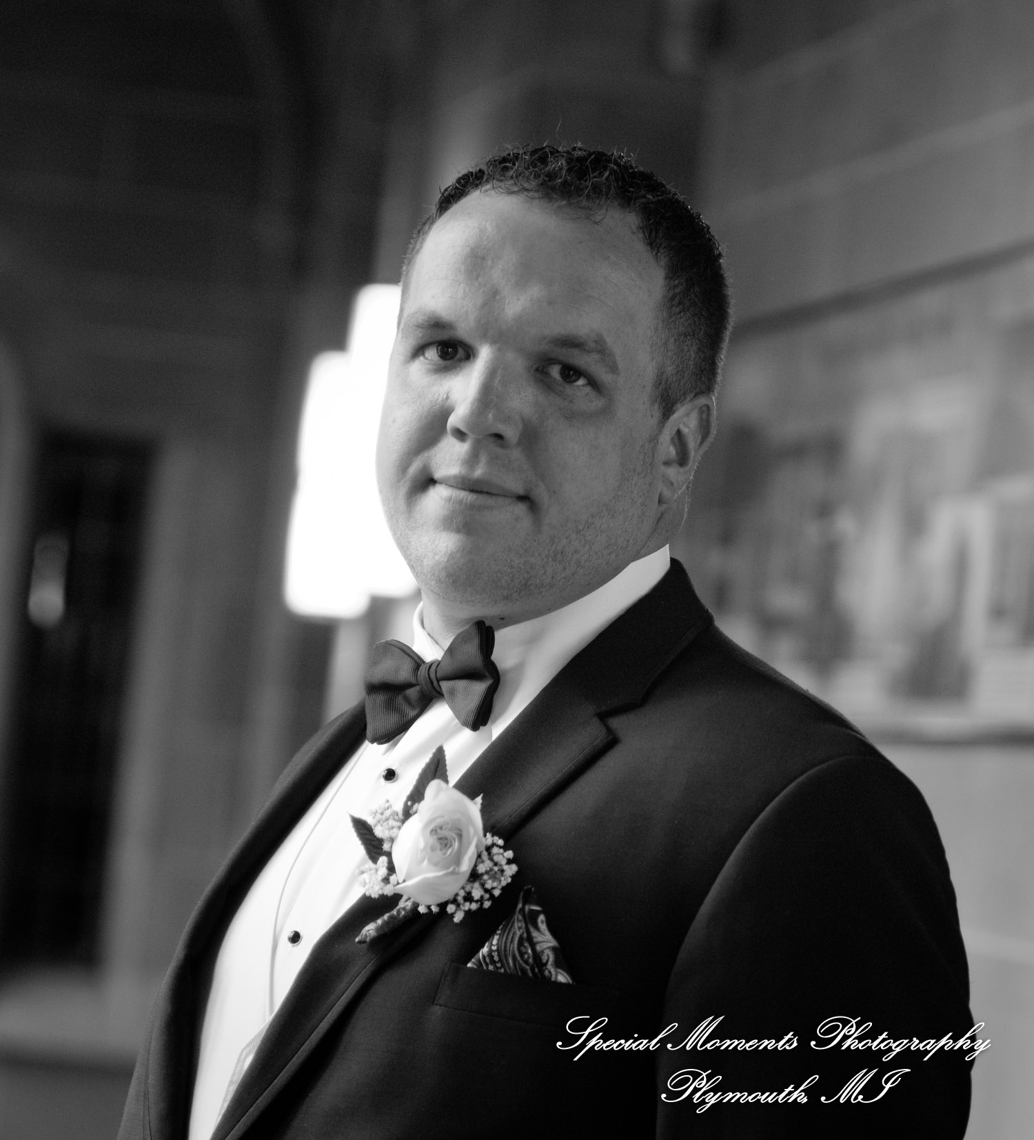 Kristin & Matthew at Blessed Sacrament Cathedral Detroit MI wedding photograph