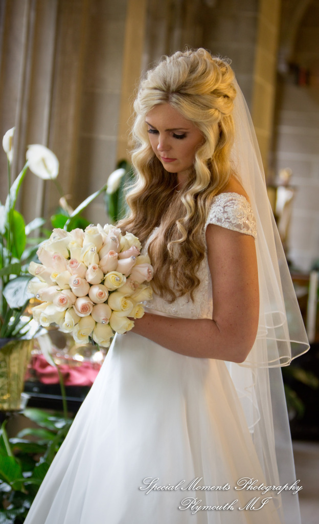 Kristin & Matthew at Blessed Sacrament Cathedral Detroit MI wedding photograph
