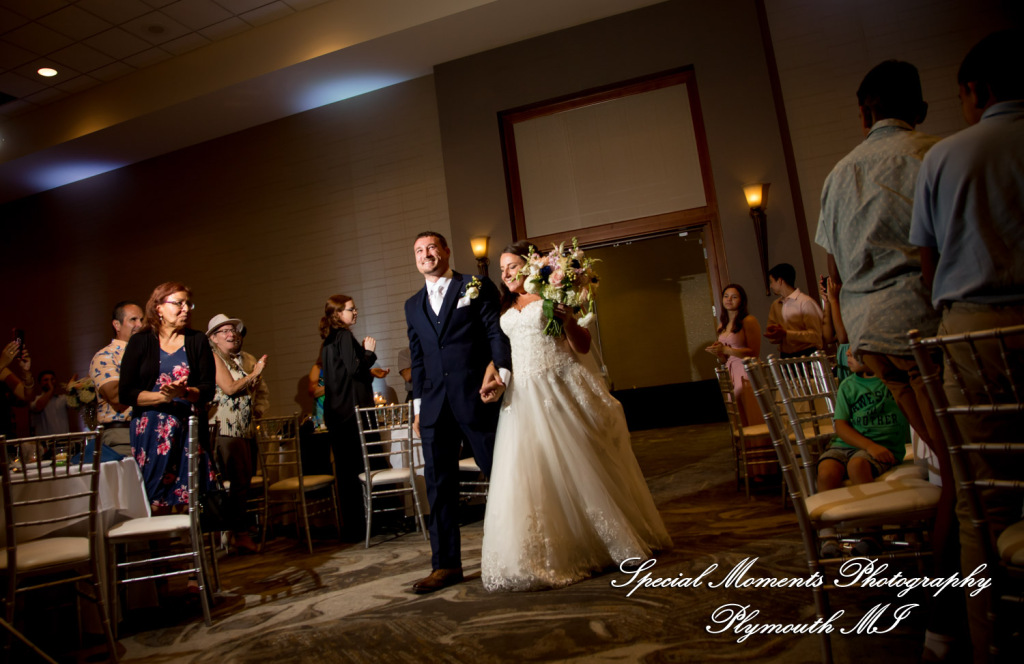 Ariana & Jeffrey DoubleTree Hilton Hotel Bay City MI wedding photography