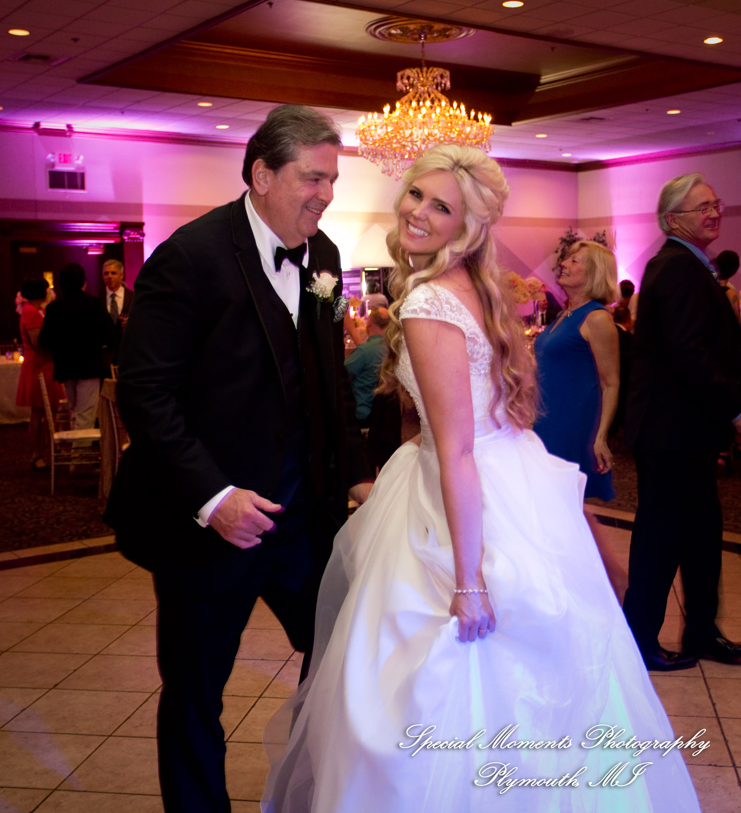 Kristin & Matthew at St. Mary Cultural Center Livonia MI wedding photograph